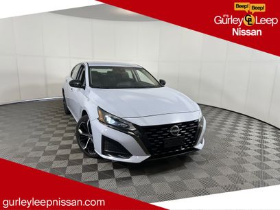 Used 2023 Nissan Altima 2.5 SR