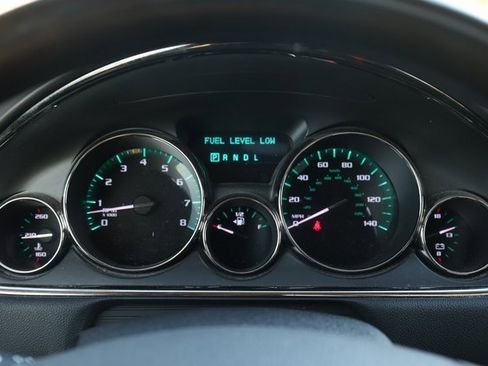 Used 2017 Buick Enclave Leather image 17