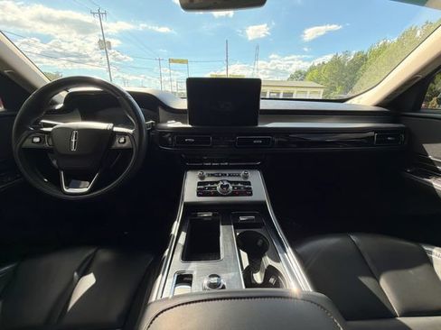 Used 2021 Lincoln Aviator AWD w/ Elements Package image 35