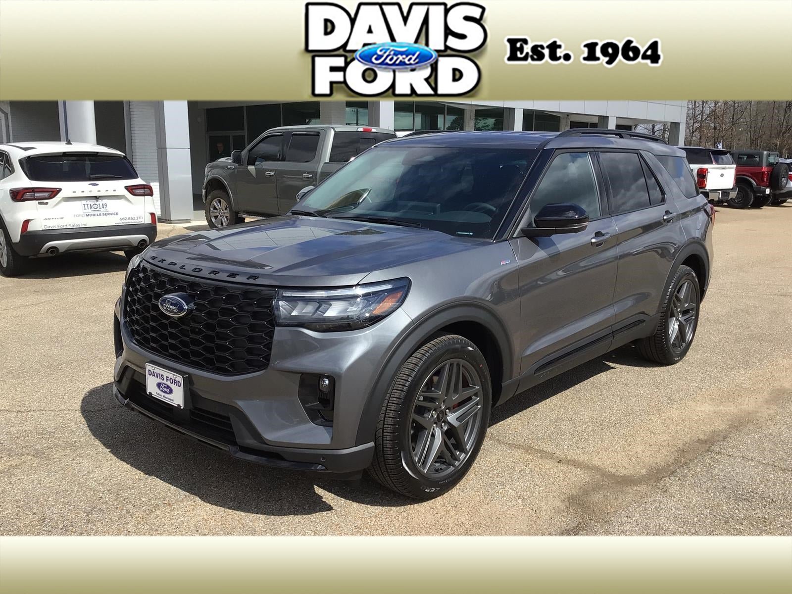 New 2026 Ford Explorer ST-Line w/ ST-Line Street Pack RWD image 1