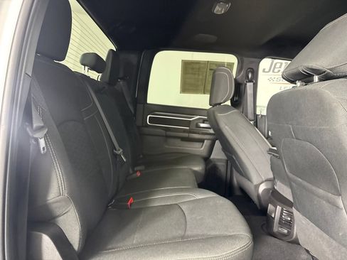 Used 2025 RAM 2500 Big Horn AWD/4WD image 27