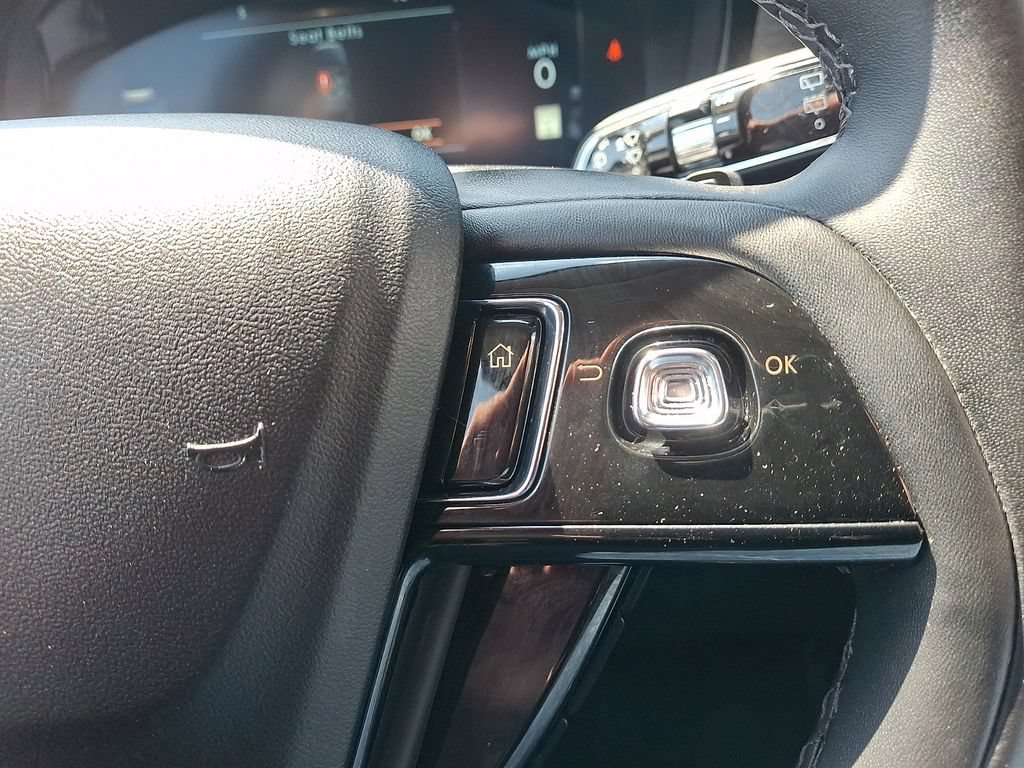 Certified 2023 Lincoln Corsair AWD image 22