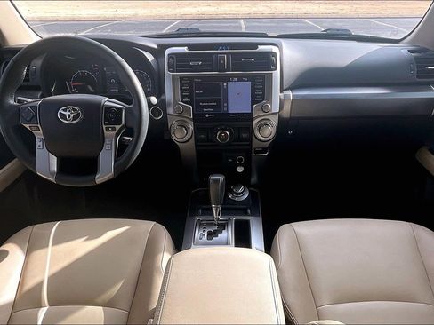 Used 2020 Toyota 4Runner SR5 Premium image 13
