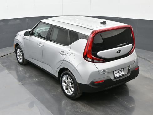 Used 2020 Kia Soul S image 33