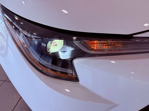 Used 2022 Toyota Corolla LE image 13