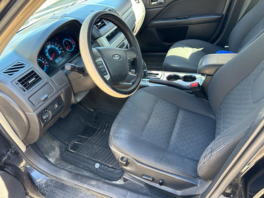 Used 2012 Ford Fusion SE FWD image 9