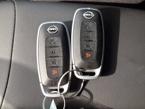 Used 2026 Nissan Kicks SV w/ SV Premium Package FWD image 29