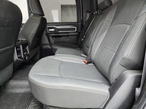 Used 2022 RAM 2500 Big Horn w/ Level C Equiment Group image 9