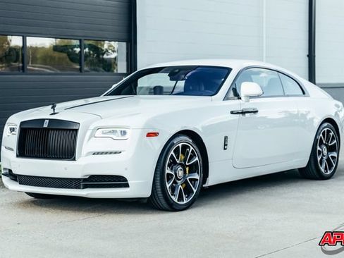 Used 2019 Rolls-Royce Wraith RWD image 62