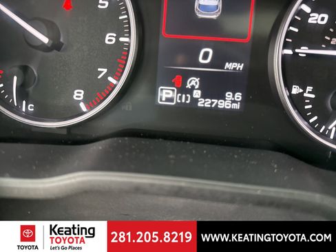 Used 2024 Subaru Crosstrek 2.0i Premium image 19