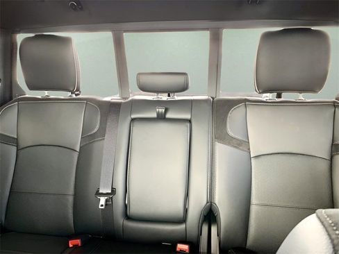 New 2026 RAM 2500 Laramie w/ Night Edition AWD/4WD image 47