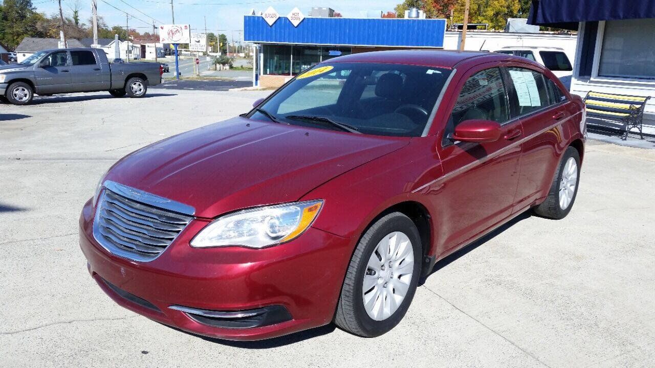 Used 2014 Chrysler 200 LX FWD image 1