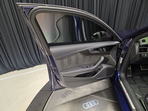 Used 2020 Audi S4 Premium Plus w/ Premium Plus Package AWD/4WD image 16