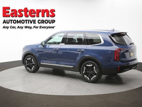 Used 2025 Kia Telluride S FWD image 65