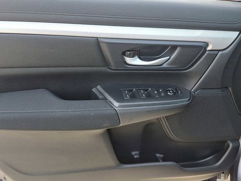Used 2019 Honda CR-V LX image 13