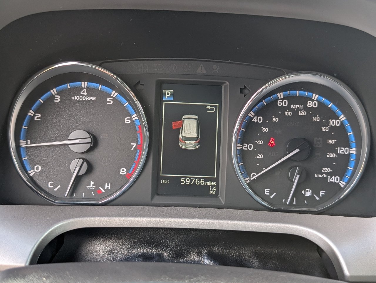 Used 2017 Toyota RAV4 Platinum FWD image 19