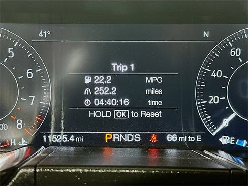 Used 2022 Ford Mustang GT Premium w/ Equipment Group 401A image 15