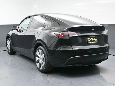 Used 2023 Tesla Model Y Long Range image 6