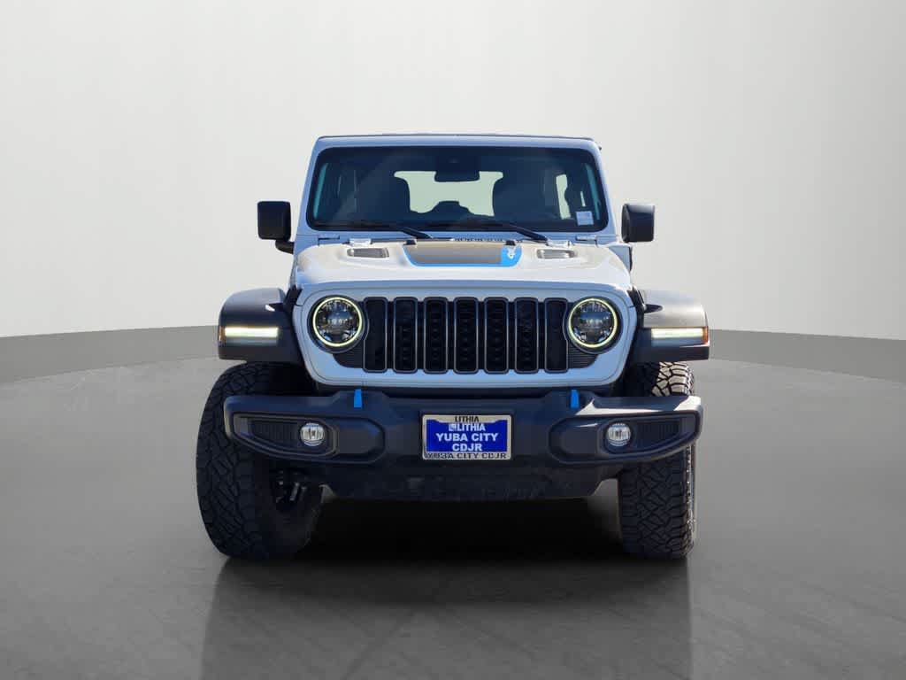 Used 2024 Jeep Wrangler Unlimited Rubicon 4xe AWD/4WD image 2