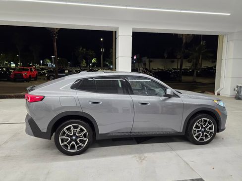 Used 2025 BMW X2 xDrive28i image 7