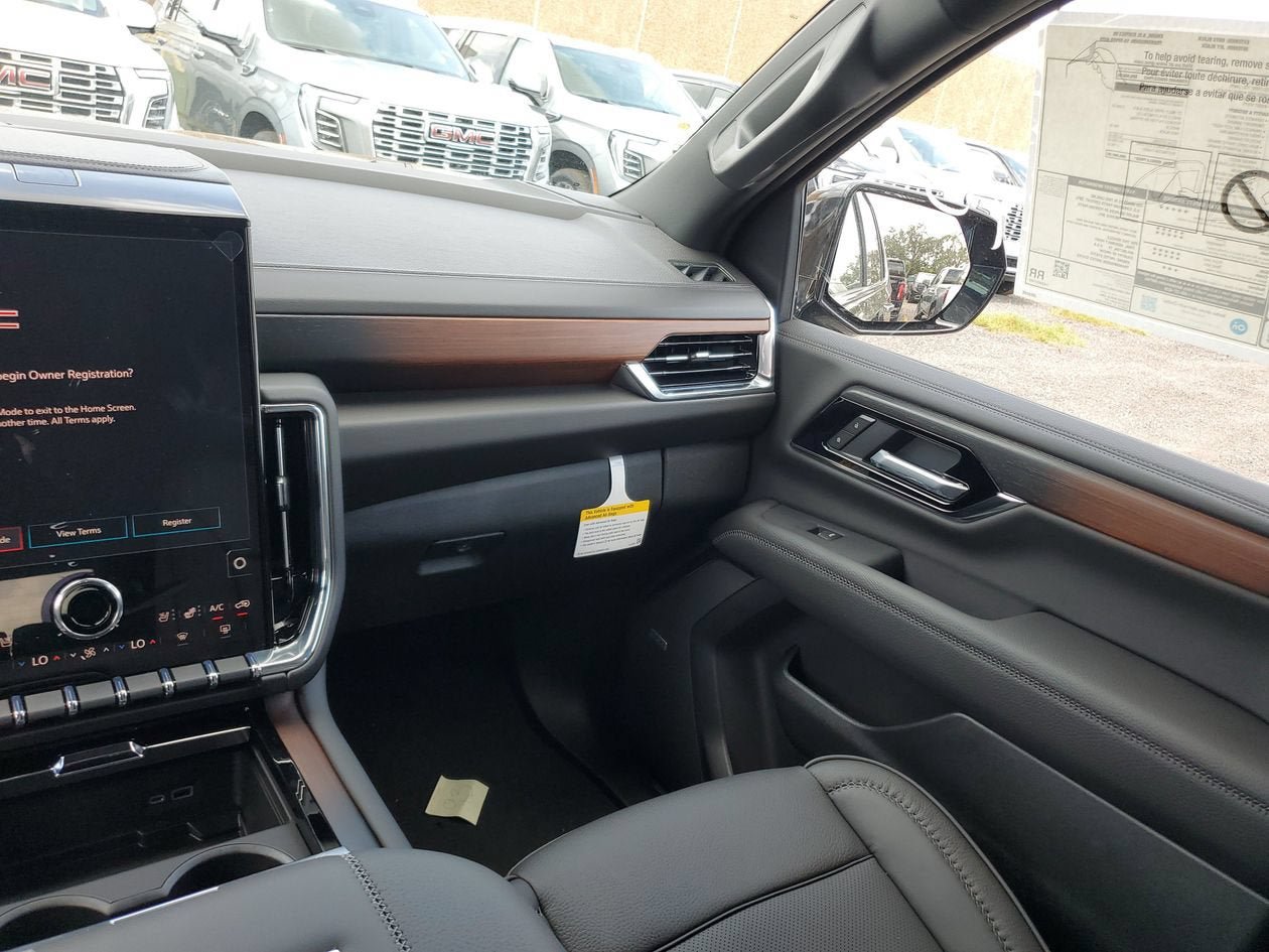 New 2026 GMC Yukon Denali RWD image 15