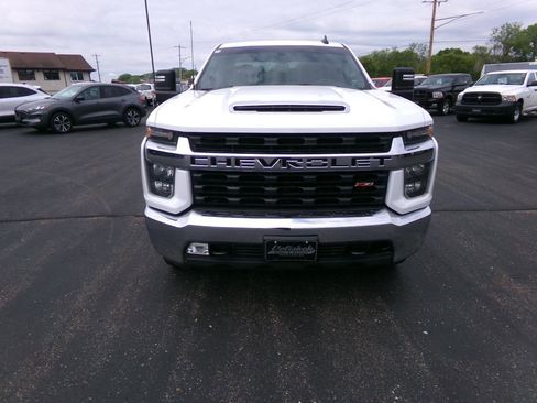 Used 2023 Chevrolet Silverado 2500 LT w/ Convenience Package AWD/4WD image 4