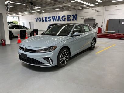 New 2026 Volkswagen Jetta SE