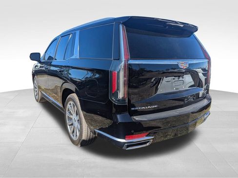 Used 2023 Cadillac Escalade Premium Luxury Platinum image 8