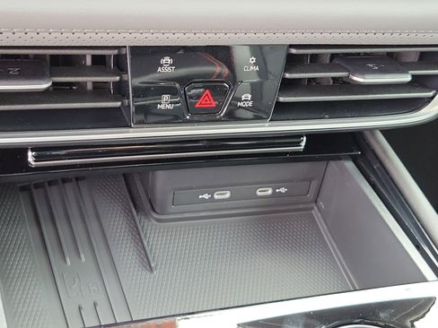 New 2026 Volkswagen Atlas Peak Edition image 29