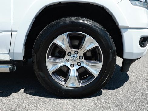 Used 2022 RAM 1500 Laramie w/ Sport Appearance Package AWD/4WD image 5