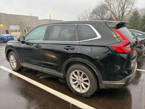 Used 2023 Honda CR-V EX image 2