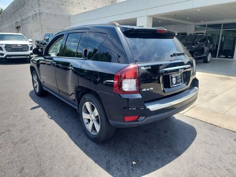Used 2016 Jeep Compass High Altitude AWD/4WD image 6