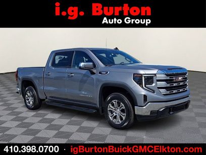 New 2026 GMC Sierra 1500 SLE w/ Preferred Package