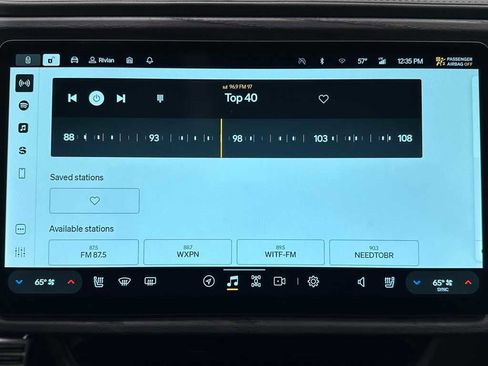 Used 2024 Rivian R1S Adventure image 32