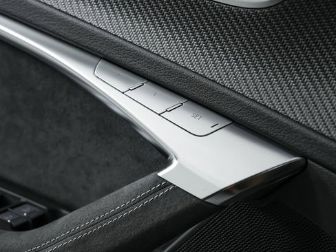 Used 2024 Audi RS 6 performance w/ Matte Carbon Package image 76