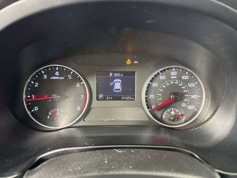 Used 2023 Kia Seltos LX AWD/4WD image 16