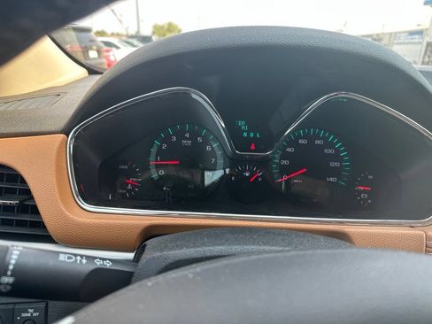 Used 2014 Chevrolet Traverse LT AWD/4WD image 12