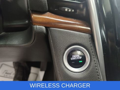 Used 2020 Cadillac Escalade Premium Luxury w/ Escalade Sport Edition image 28