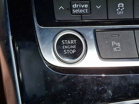 Used 2023 Audi Q7 2.0T Premium Plus w/ Premium Plus Package AWD/4WD image 25