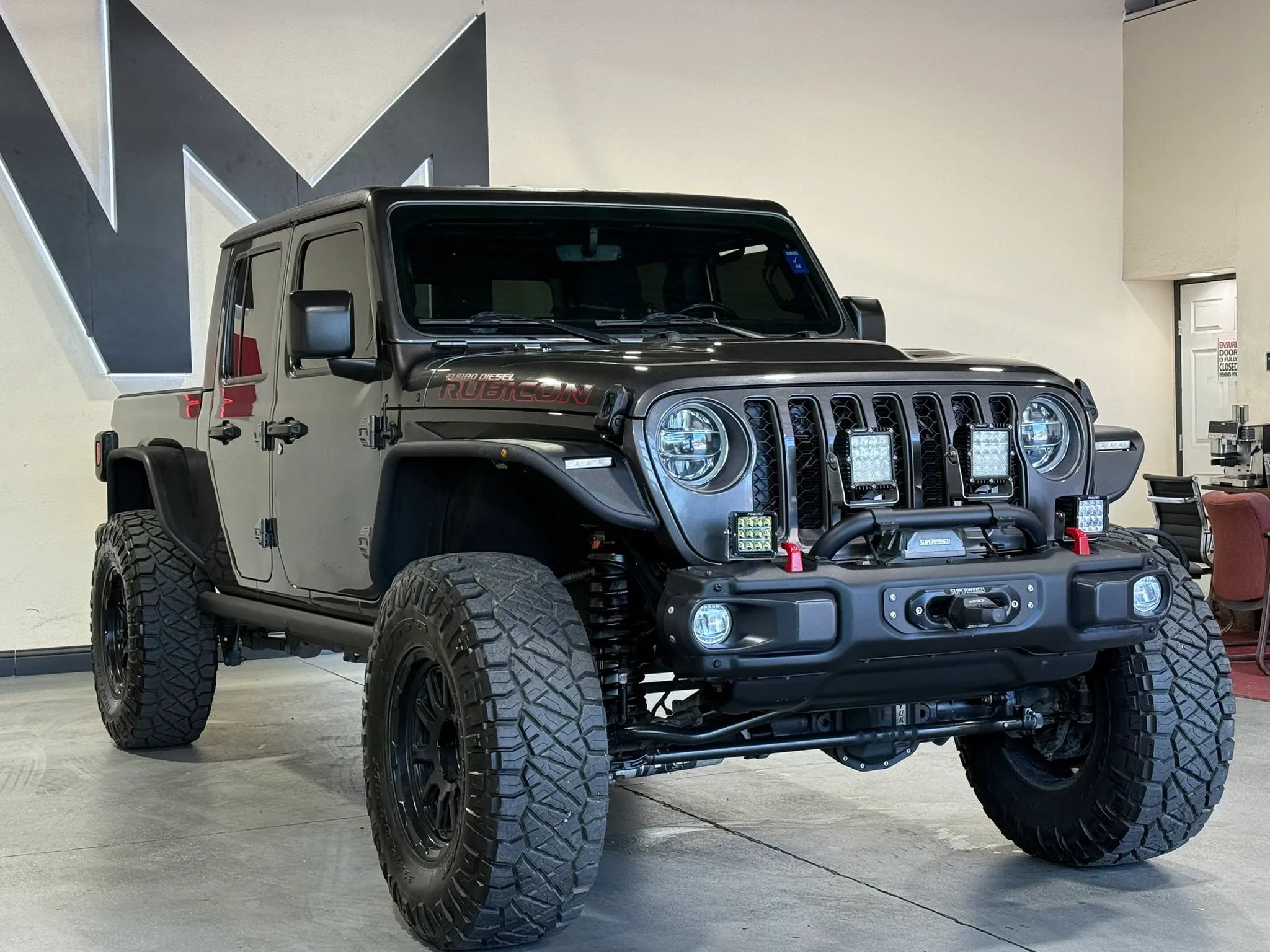 Used 2021 Jeep Gladiator Rubicon AWD/4WD image 3