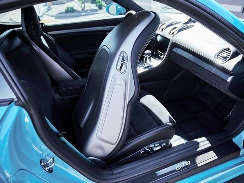 Used 2021 Porsche 718 Cayman GT4 image 41