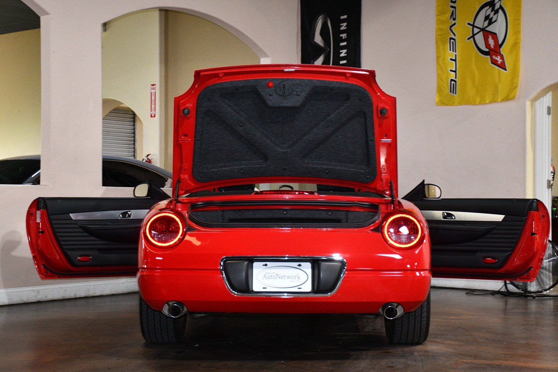 Used 2003 Ford Thunderbird RWD image 88