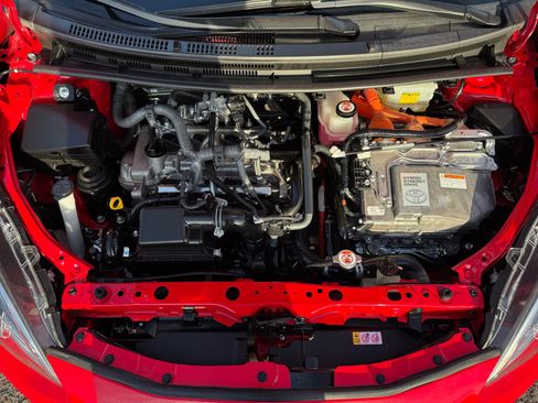 Used 2018 Toyota Prius C Four w/ Carpet Mat Package image 30