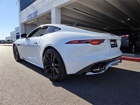 Used 2024 Jaguar F-TYPE Coupe AWD image 4