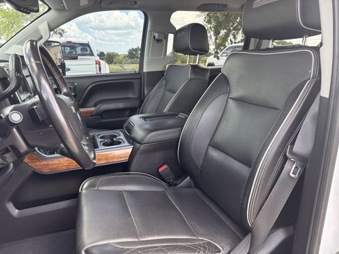 Used 2019 Chevrolet Silverado 2500 High Country w/ Duramax Plus Package AWD/4WD image 10