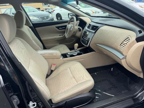Used 2016 Nissan Altima 2.5 S w/ Power Driver Seat Package image 19