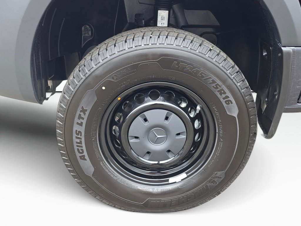 New 2026 Mercedes-Benz Sprinter 2500 image 9