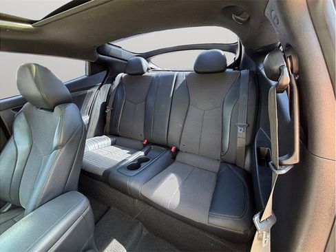 Used 2016 Hyundai Veloster w/ Option Group 02 image 29