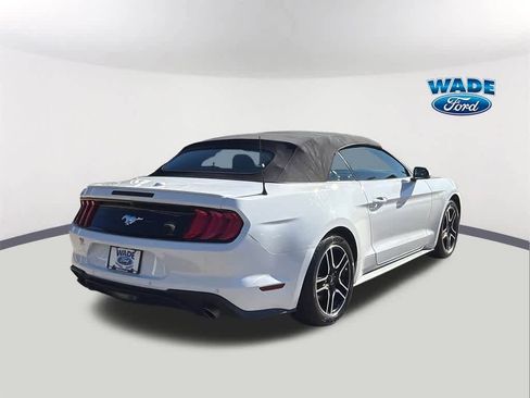 Used 2020 Ford Mustang Premium image 5