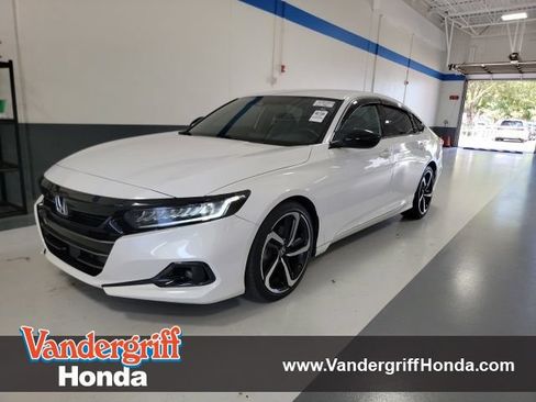 Used 2022 Honda Accord Sport image 1